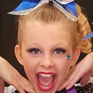 Meet your Posher, Karrie